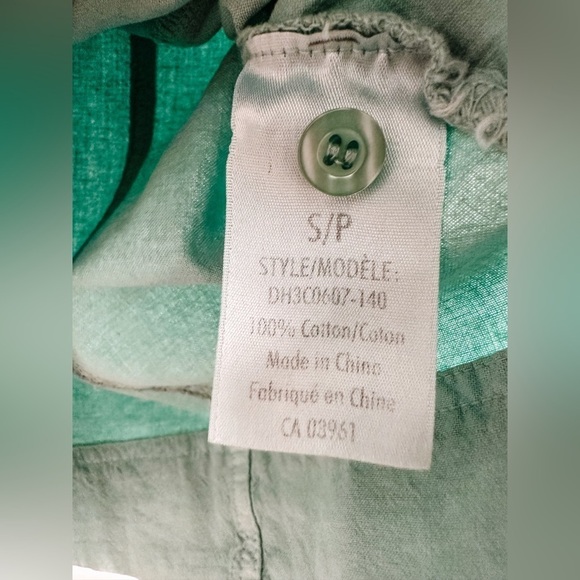 Denver Hayes Sleeveless Button Down Top - Small - Picture 5 of 5